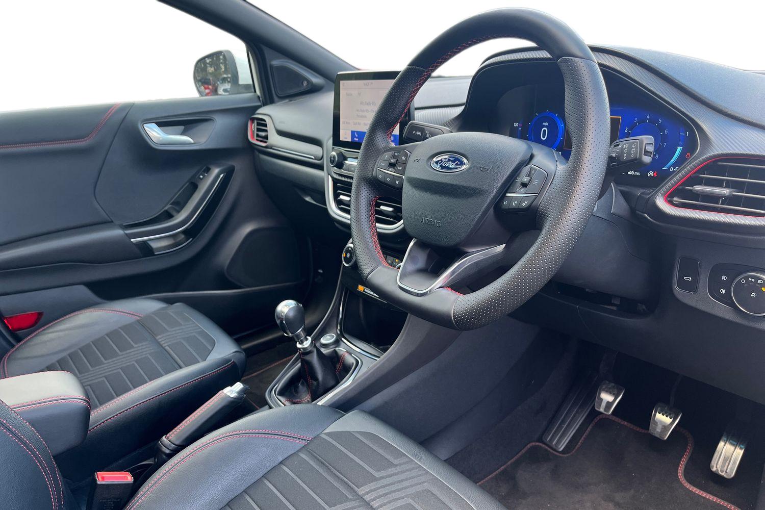 Ford PUMA Photo 8