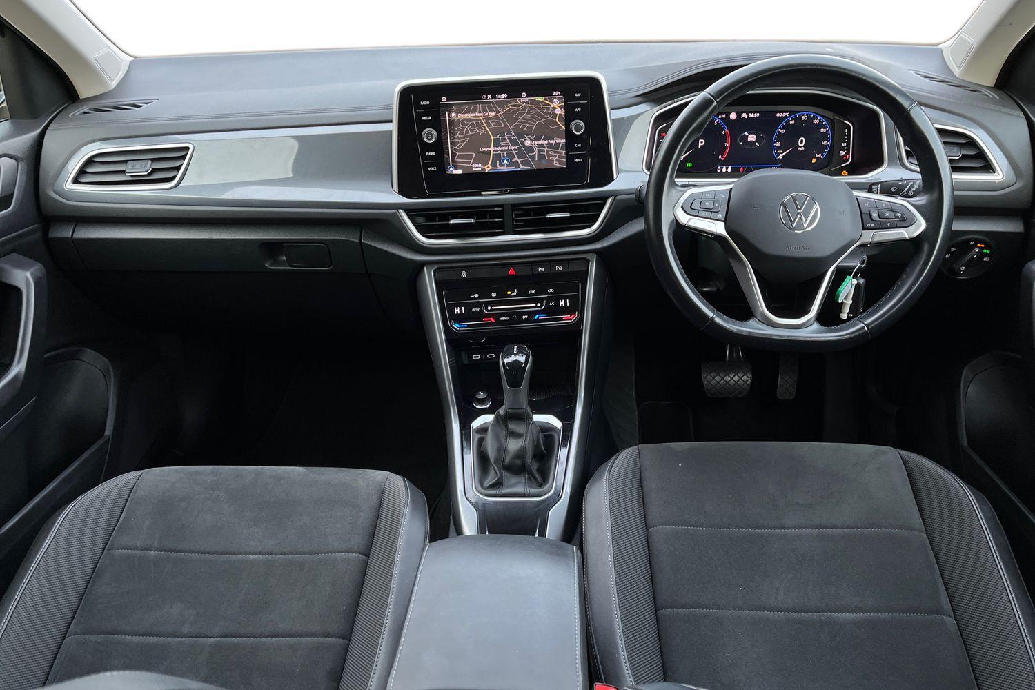 Volkswagen T-Roc Photo 9