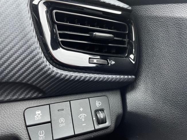 KIA Stonic Photo 29