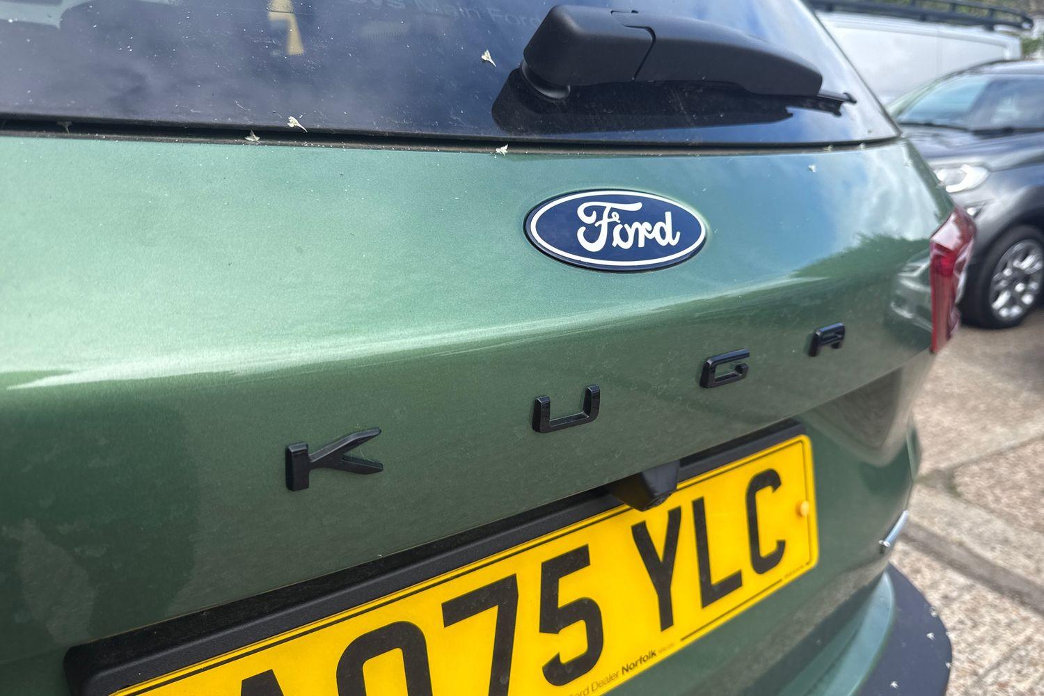 Ford KUGA Photo 37