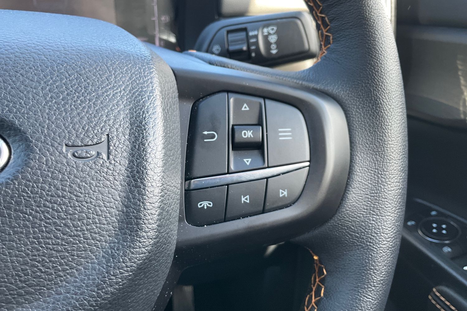 Ford RANGER Photo 29