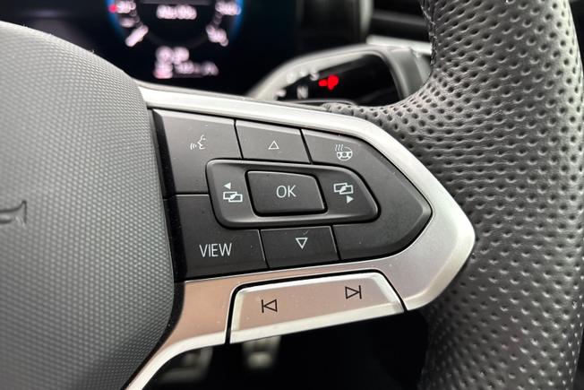 Volkswagen Passat Photo 17