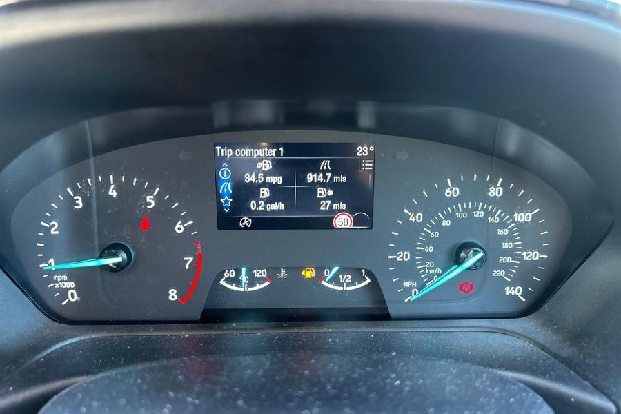 Ford FIESTA Photo autoimg-4a460b0b94d3cb283bd87fc8833a1d41995b30ca.jpg