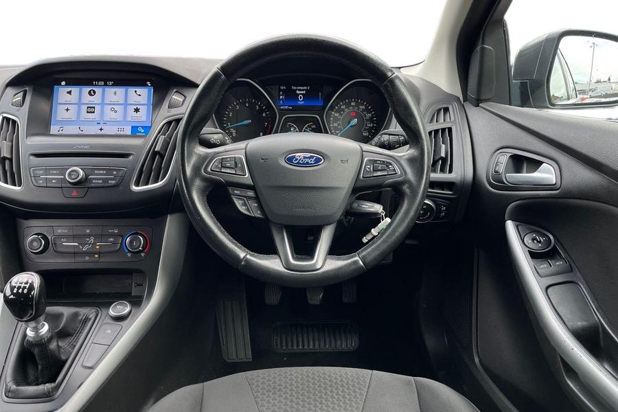 Ford FOCUS Photo autoimg-4a47749ca2a31461eb6c00b8b4f5f5f1de962136.jpg