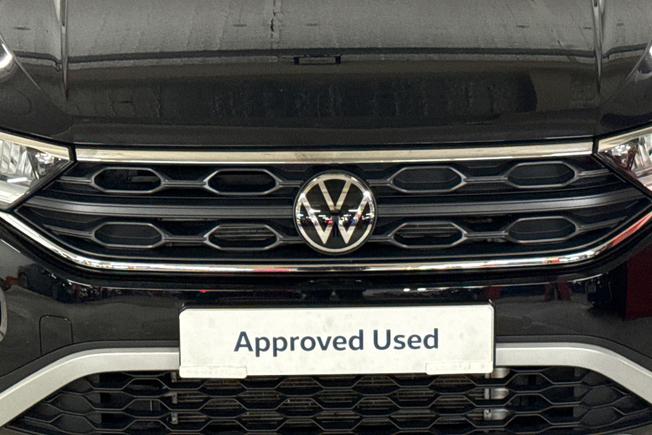 Volkswagen T-Roc Photo 29