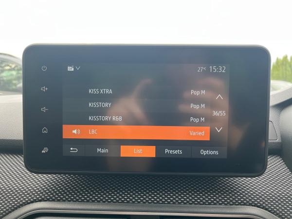 Dacia Sandero Stepway Photo autoimg-4a4da283e1e0d8302c6e6b290f82632de492ca96.jpg