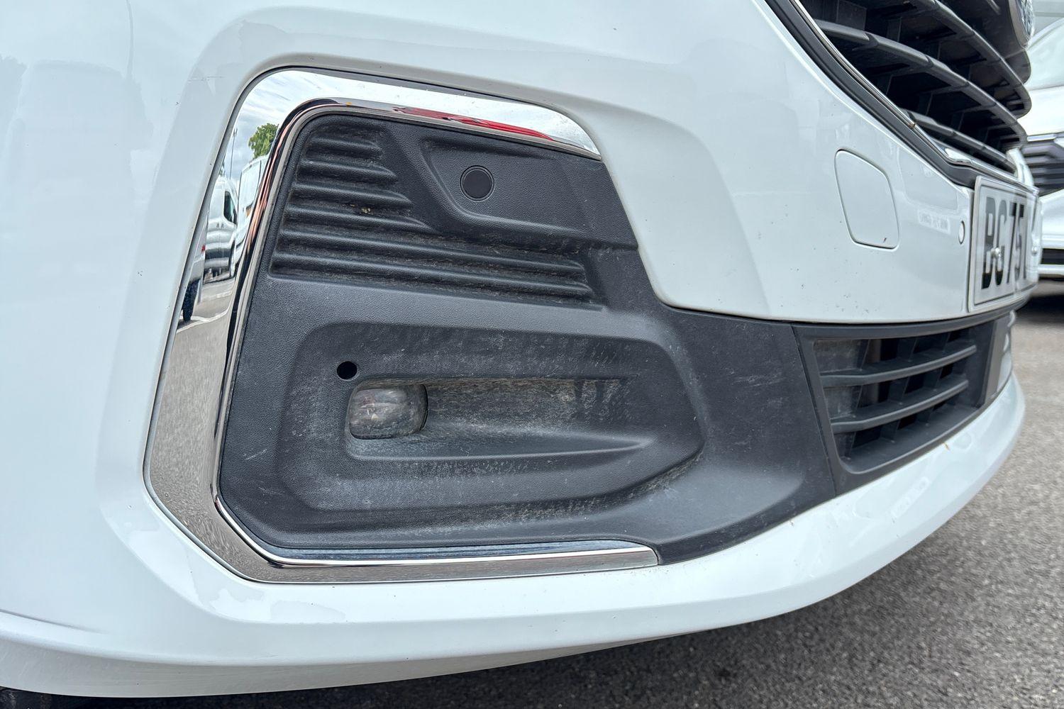 Ford TRANSIT CONNECT Photo 39
