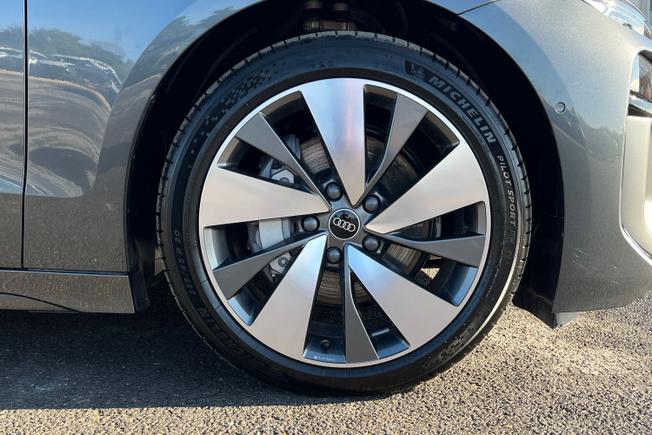 AUDI  A6 Sportback Photo 5
