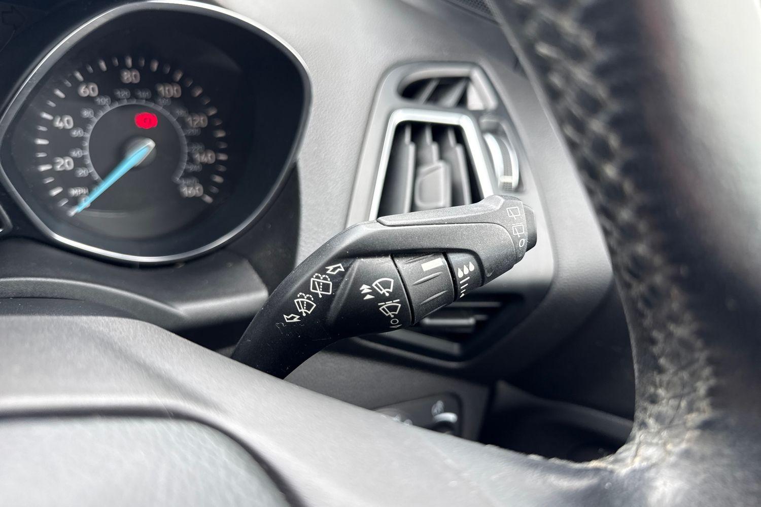 Ford KUGA Photo 14