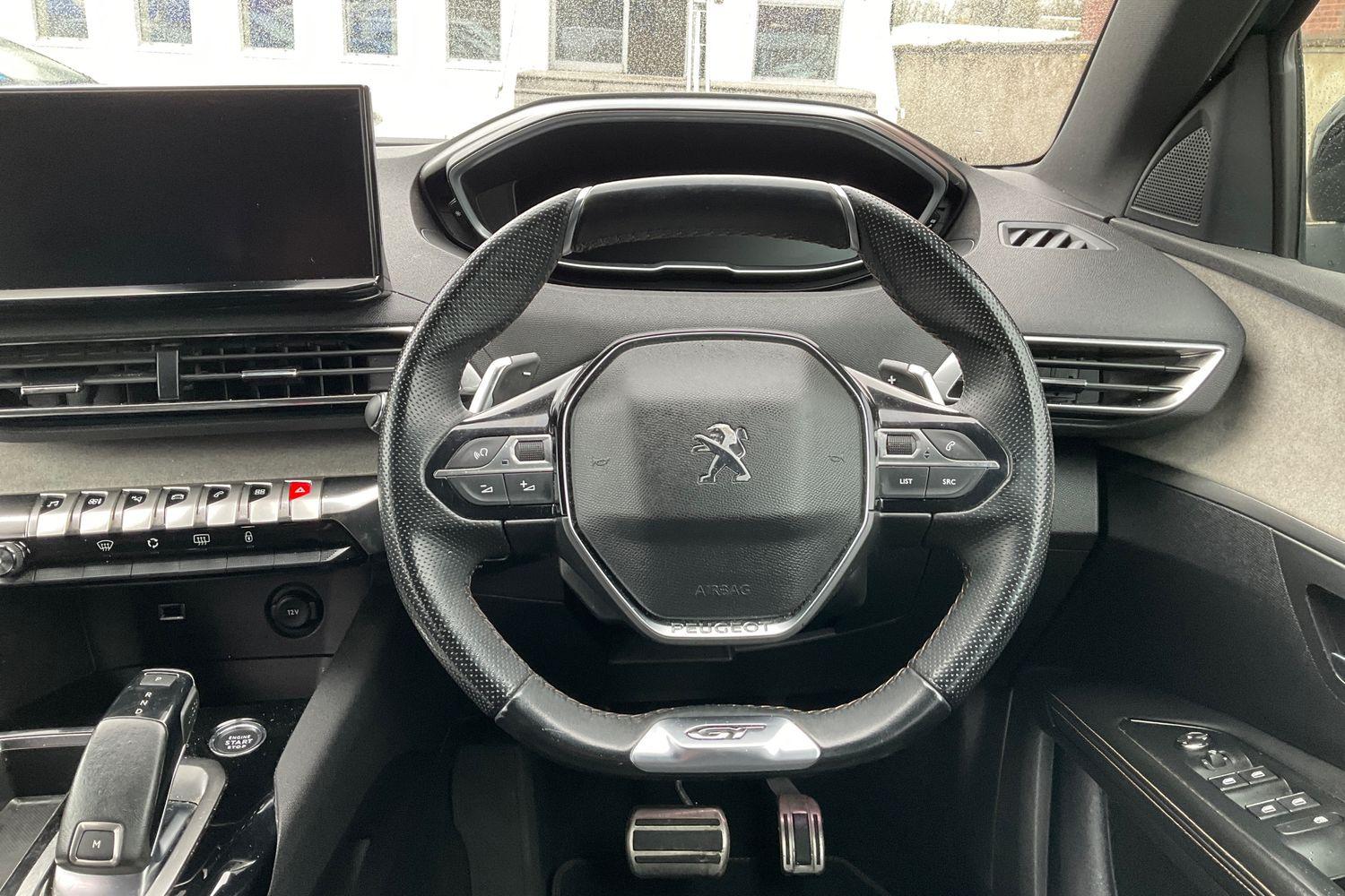 Peugeot 5008 Photo 11