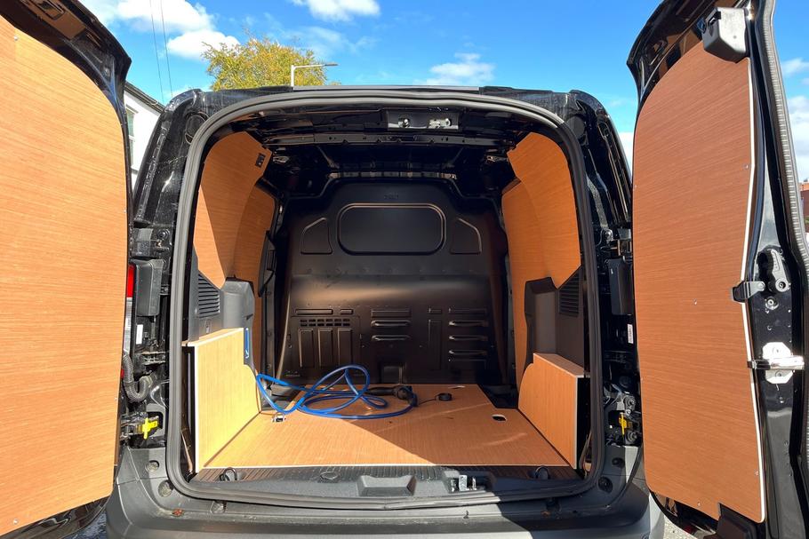 Used Ford E-TRANSIT COURIER 6