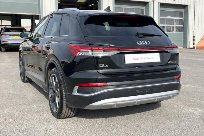 AUDI Q4 E-Tron Photo 26
