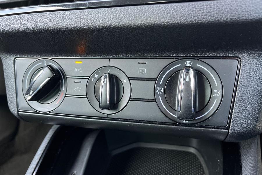 Skoda Kamiq Photo autoimg-4a5da7315c32dc91226e5ad65eb7fc1d213218fa.jpg