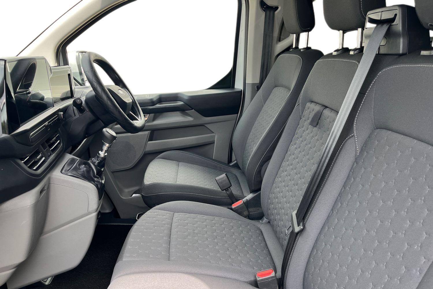 Ford TRANSIT CUSTOM Photo 8