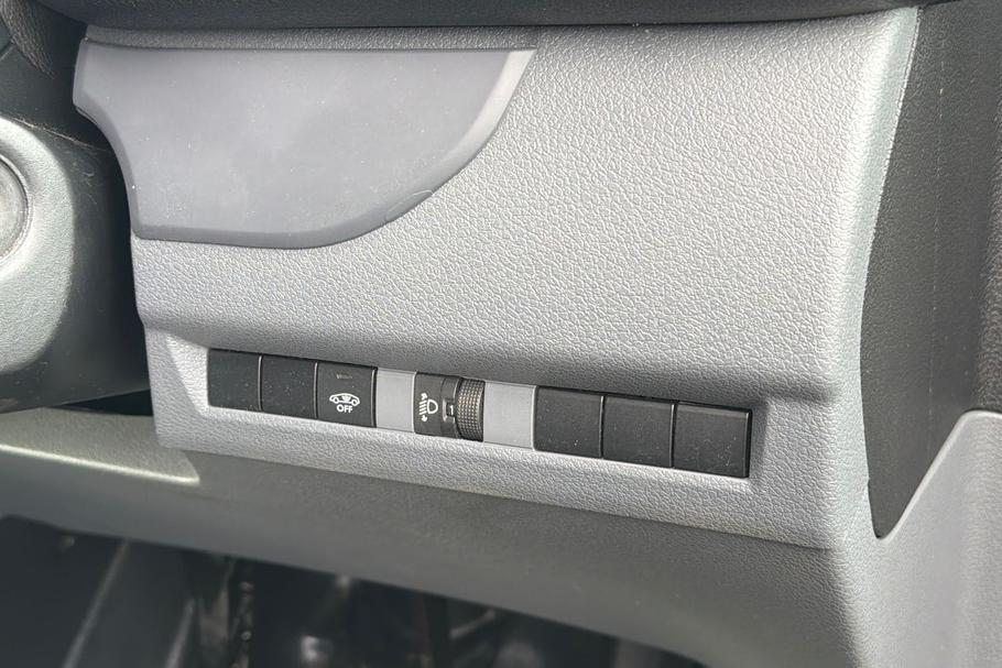 Used Citroen Dispatch MC72KXO 18