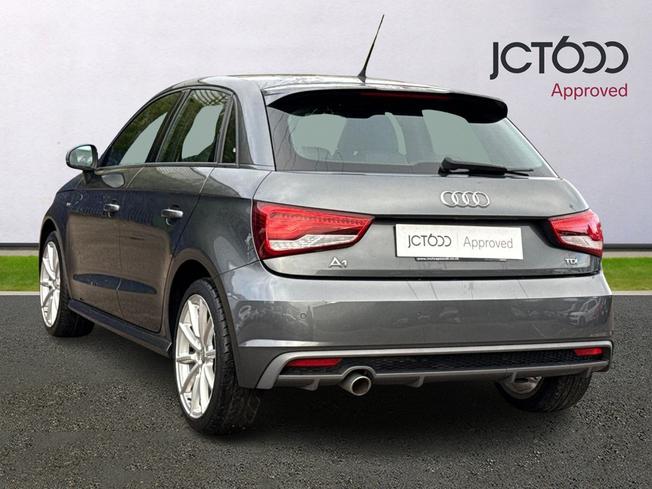 AUDI A1 Photo 3