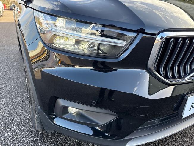 VOLVO Xc40 Photo 30