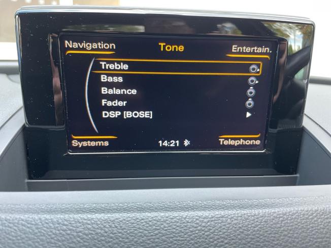 AUDI Q3 Photo 50