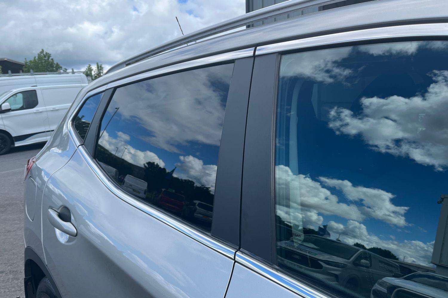 Nissan QASHQAI Photo 23