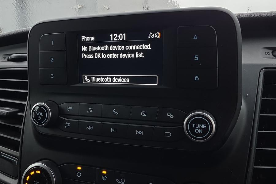 Ford Transit Photo autoimg-4a68927304cec152b8176801aba28f9da8cdb4d5.jpg