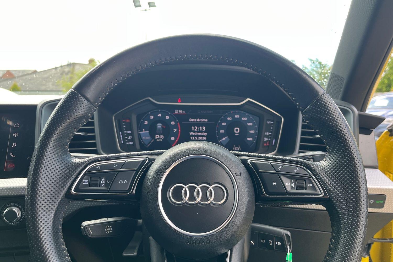 Audi A1 Photo 11