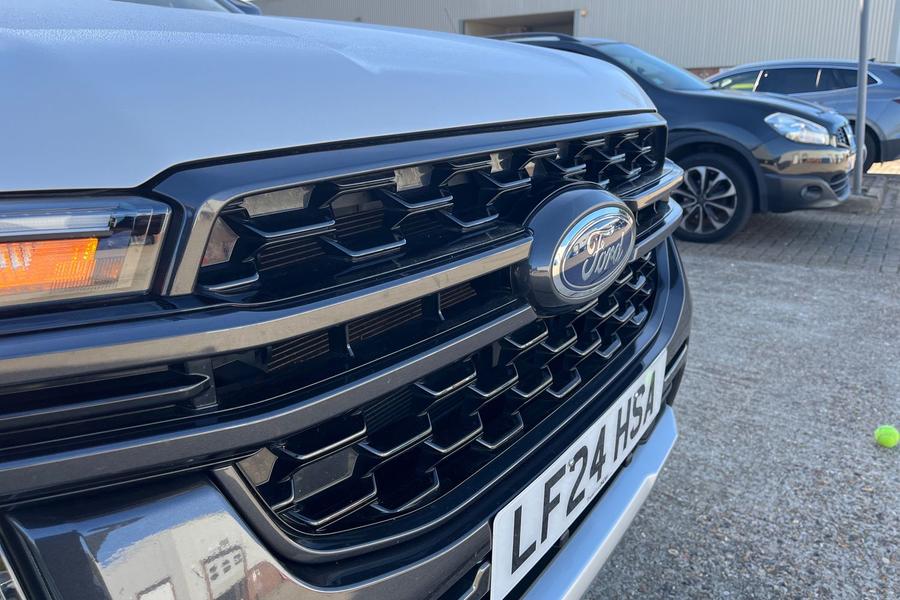 Ford RANGER Photo autoimg-4a6e5b2bf562c38b9d5aa1e21423f4734d534483.jpg