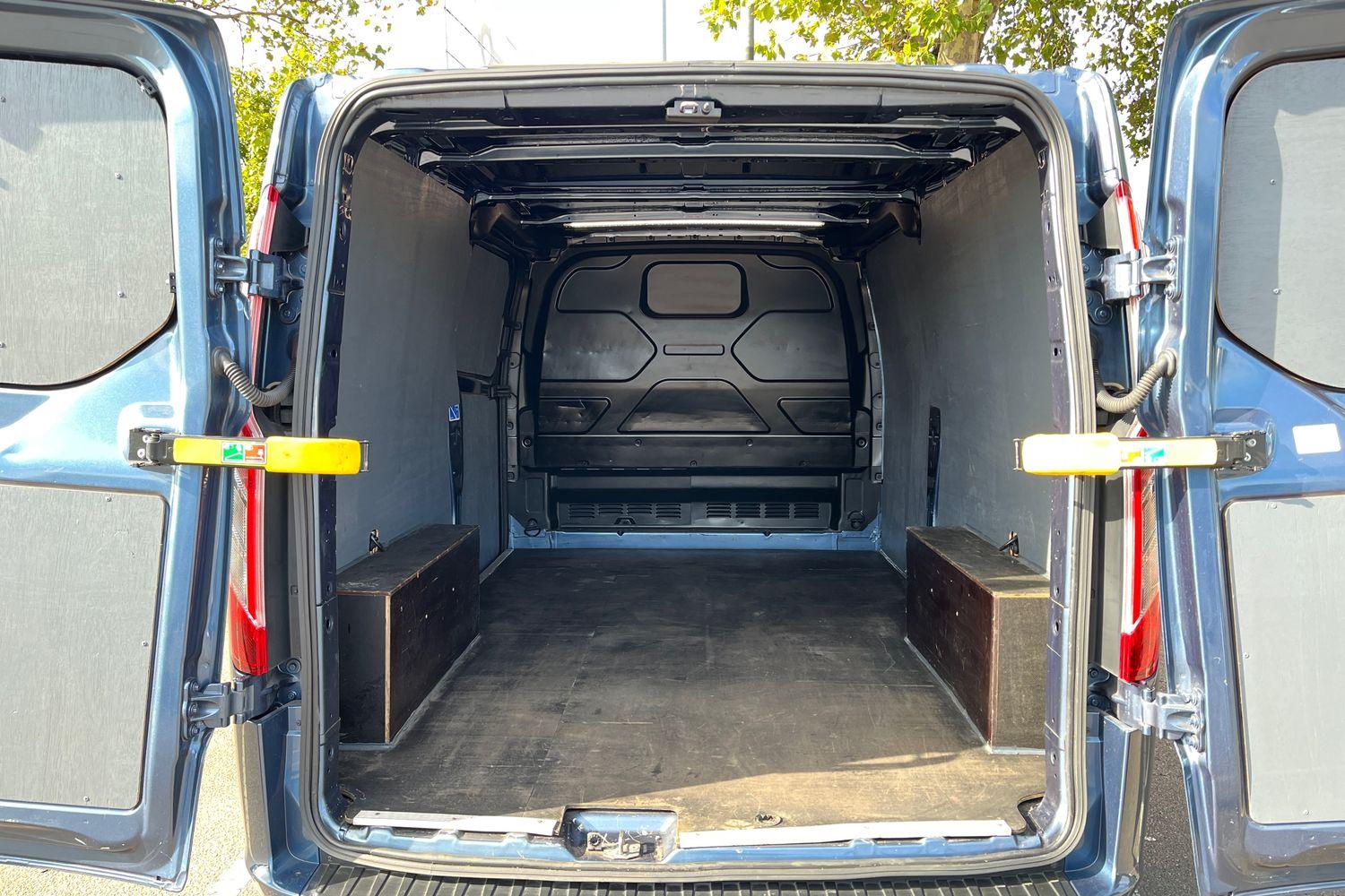 Ford TRANSIT CUSTOM Photo 5