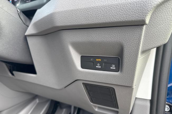 VOLKSWAGEN Crafter Photo 38
