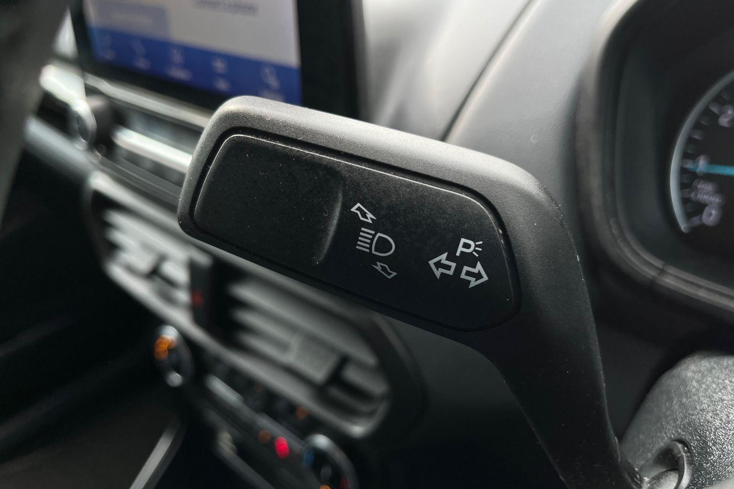 Ford EcoSport Photo 13