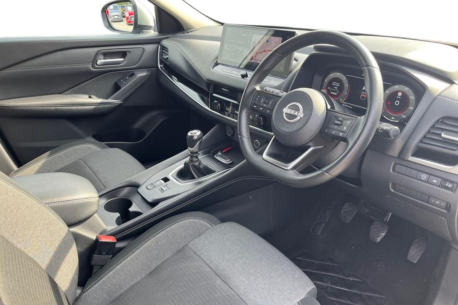 Nissan QASHQAI Photo autoimg-4a7c59e1163916995ee891f01e36b8974bf01562.jpg