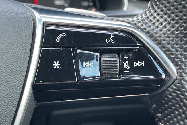 AUDI A6 Photo 18