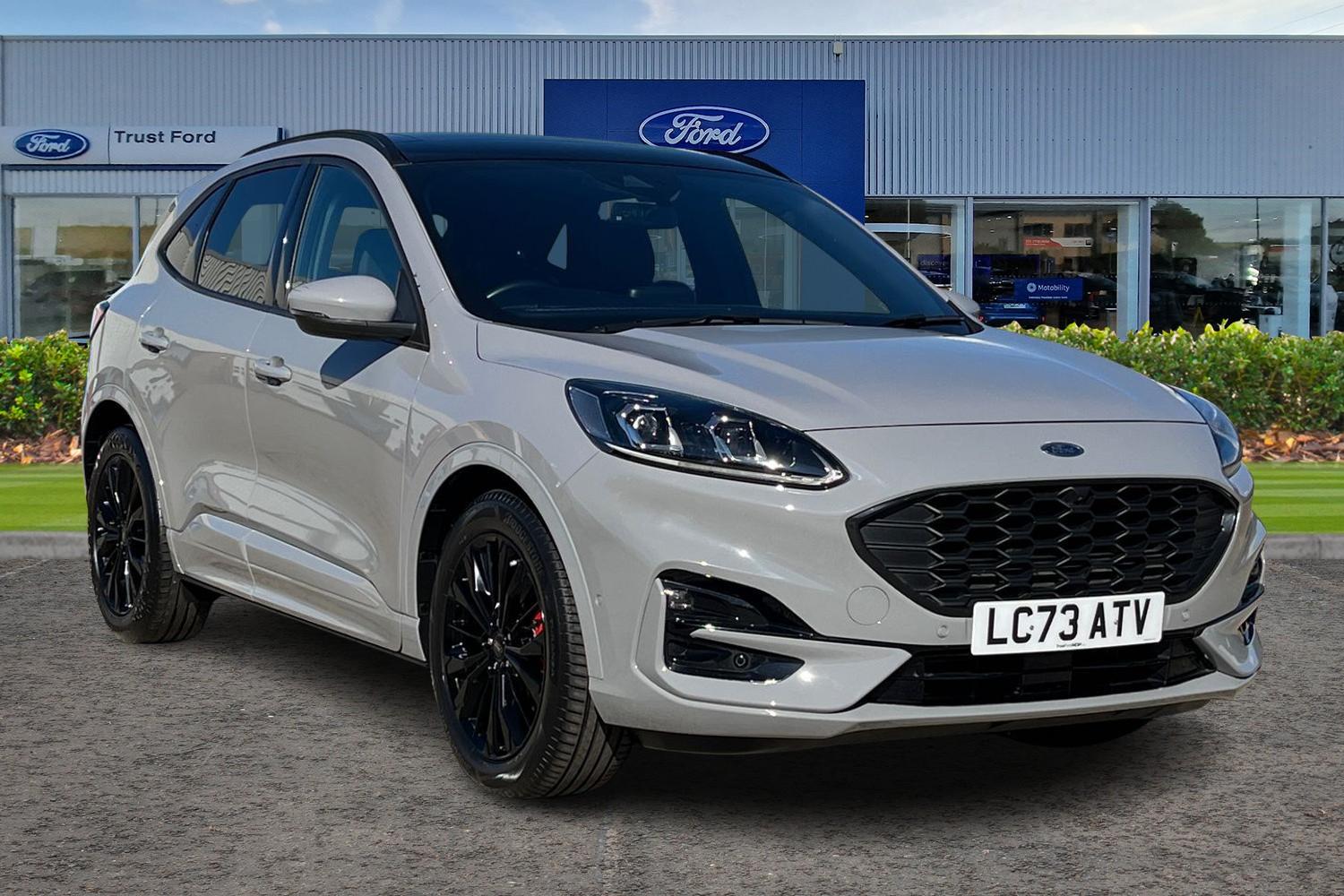 Ford Kuga Photo 0