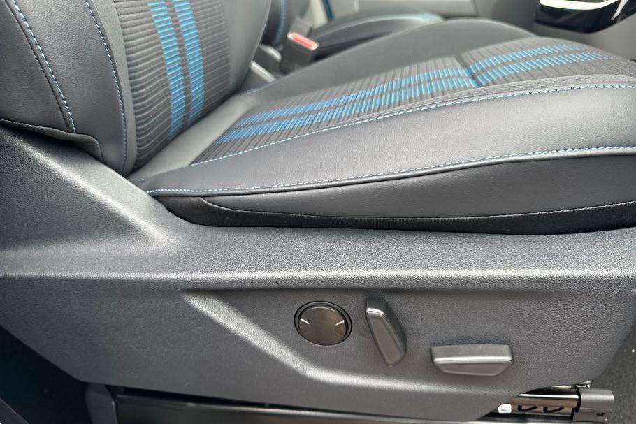 Used FORD TRANSIT CUSTOM WR75DWL 29