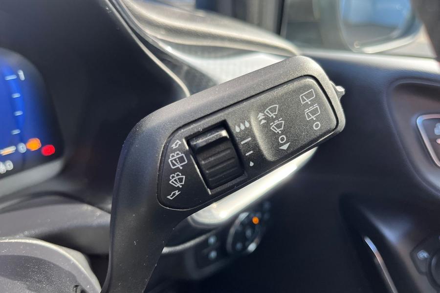Ford FIESTA Photo autoimg-4a842f289a01e2d9fefc84661fda0411e6e12663.jpg