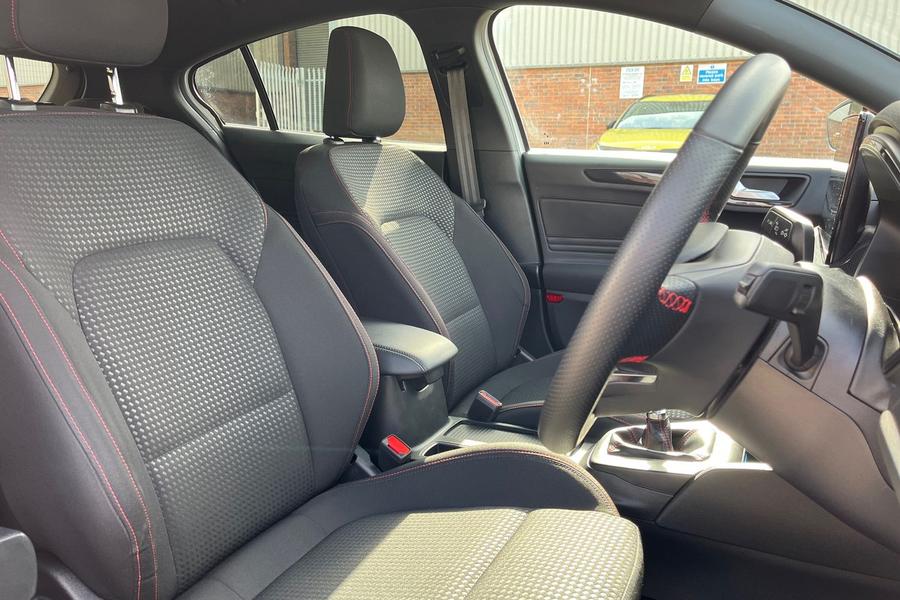 Ford Focus Photo autoimg-4a87123826e75da5c6db99065f47e0c1a888eb19.jpg