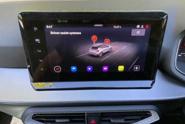 SEAT Arona Photo 33
