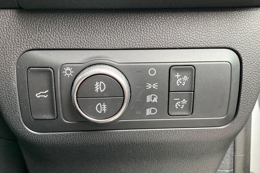 Ford KUGA Photo autoimg-4a8a90af415356390addf5abc2bca8f66c42a4ba.jpg