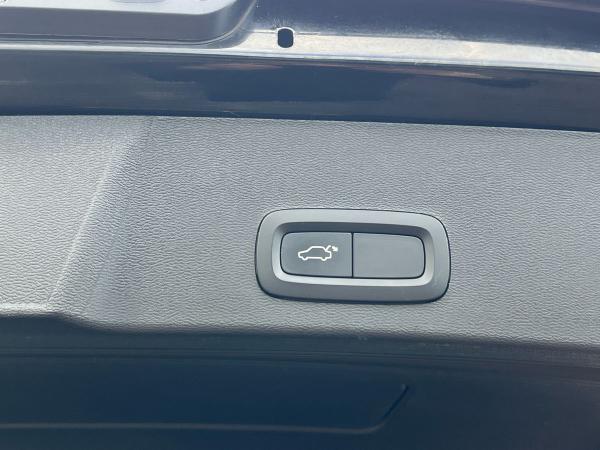 Volvo XC40 Photo autoimg-4a8b0893974b42bc343f70699b62a660278236b8.jpg