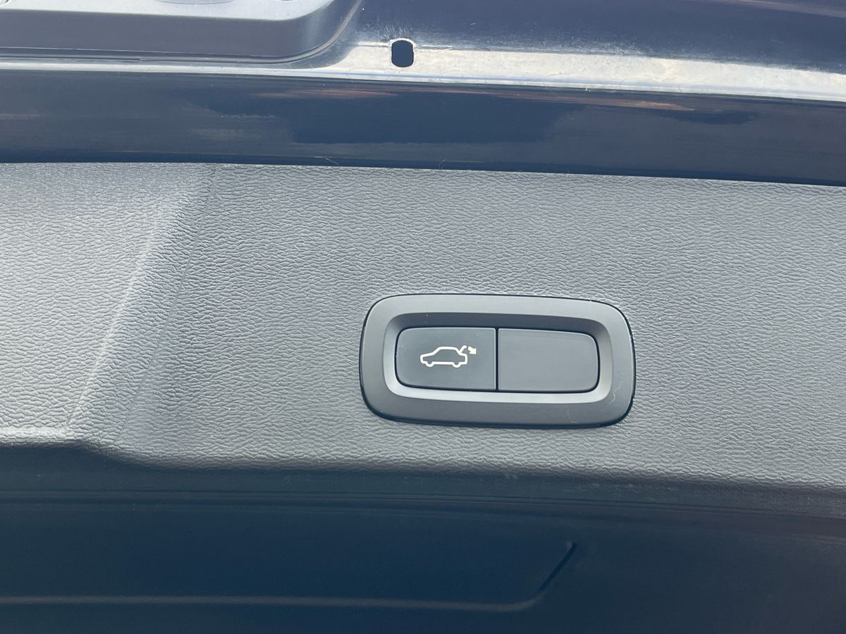 Volvo XC40 Photo 24