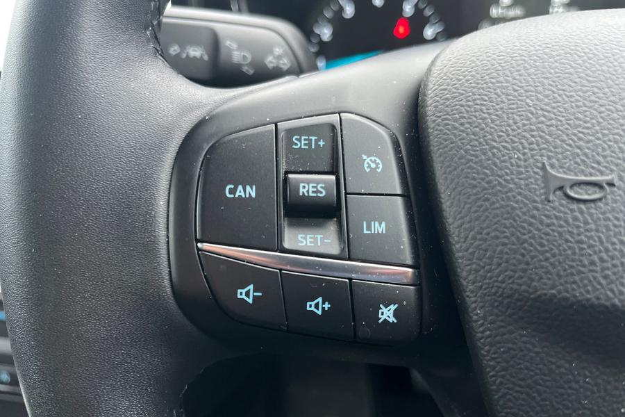 Ford FOCUS Photo autoimg-4a8b0974a66326fce096642174c18e7a3adc52a3.jpg
