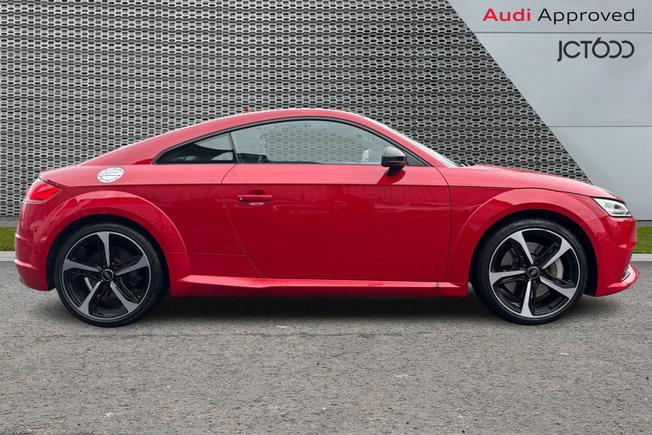 AUDI TT Photo 4