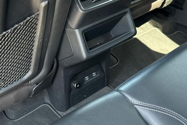 AUDI e-tron Photo 24