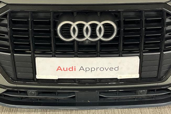 AUDI Q3 Photo 39