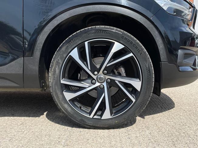 VOLVO Xc40 Photo 5
