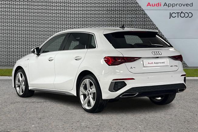 AUDI A3 Photo 3