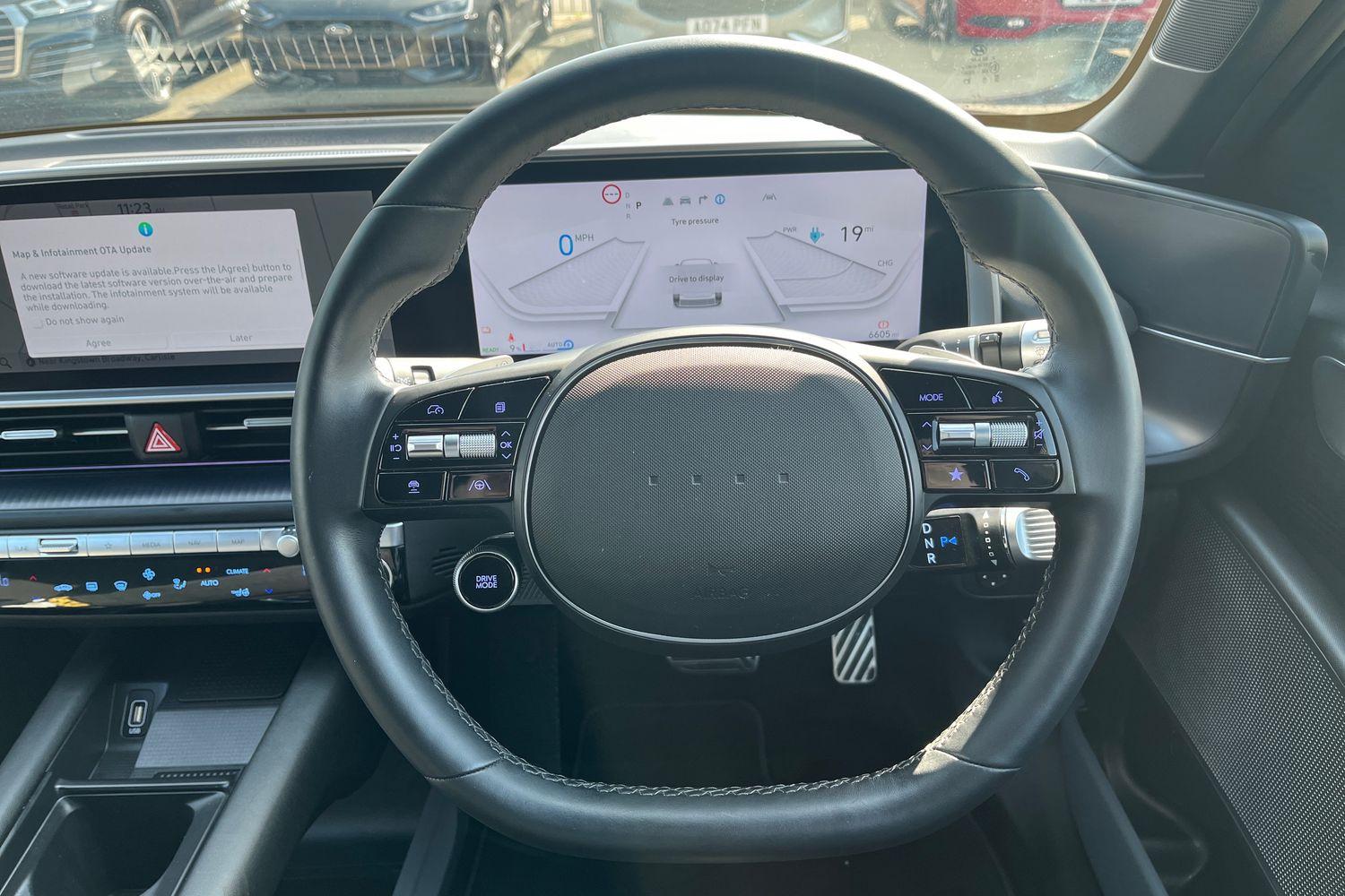 Hyundai IONIQ 6 Photo 11
