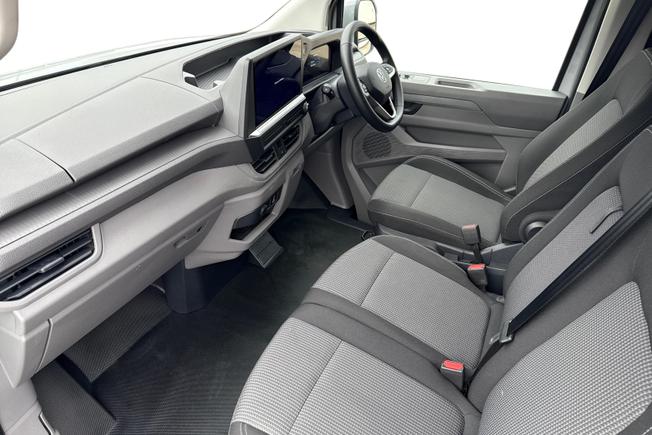 Volkswagen E-Transporter Photo 2