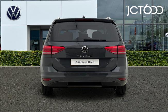 VOLKSWAGEN Touran Photo 7