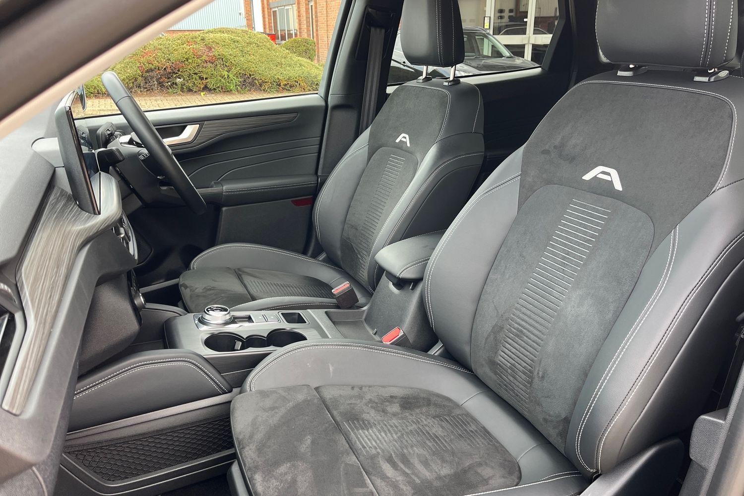 Ford Kuga Photo 18