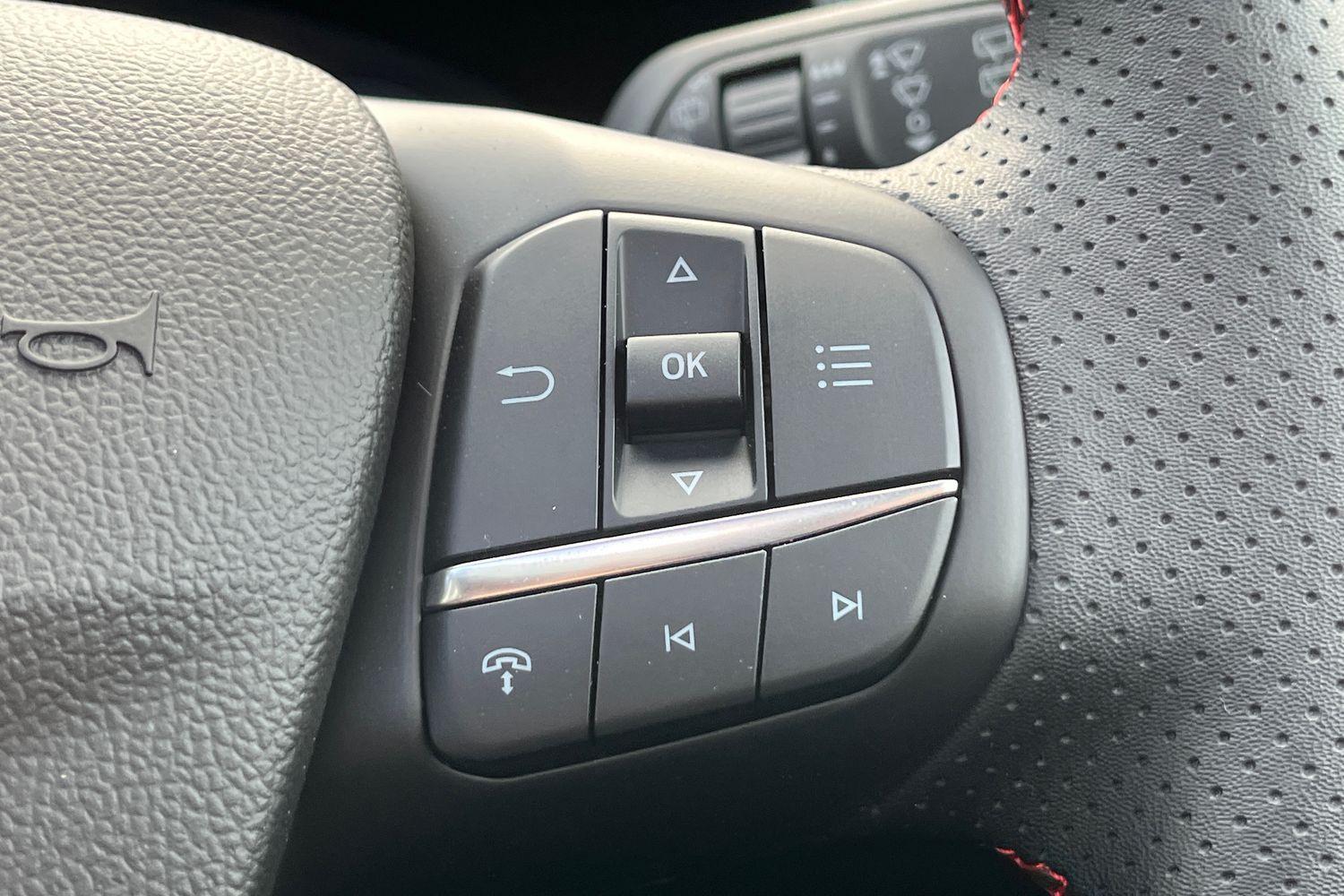 Ford Kuga Photo 36